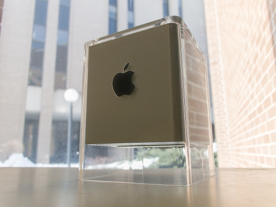 Le Power Macintosh G4 Cube